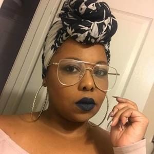 Meet your Posher, Felicia